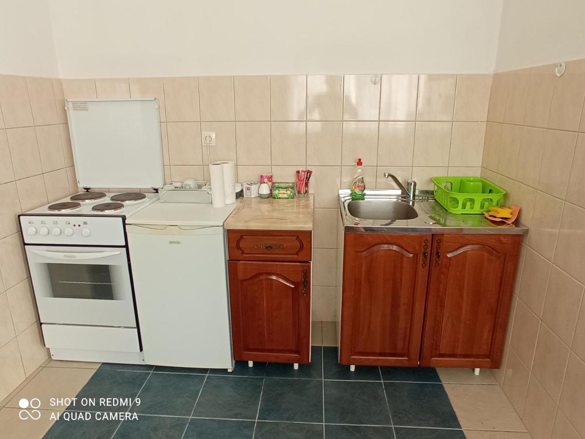 Apartman Jeca Требине Екстериор снимка
